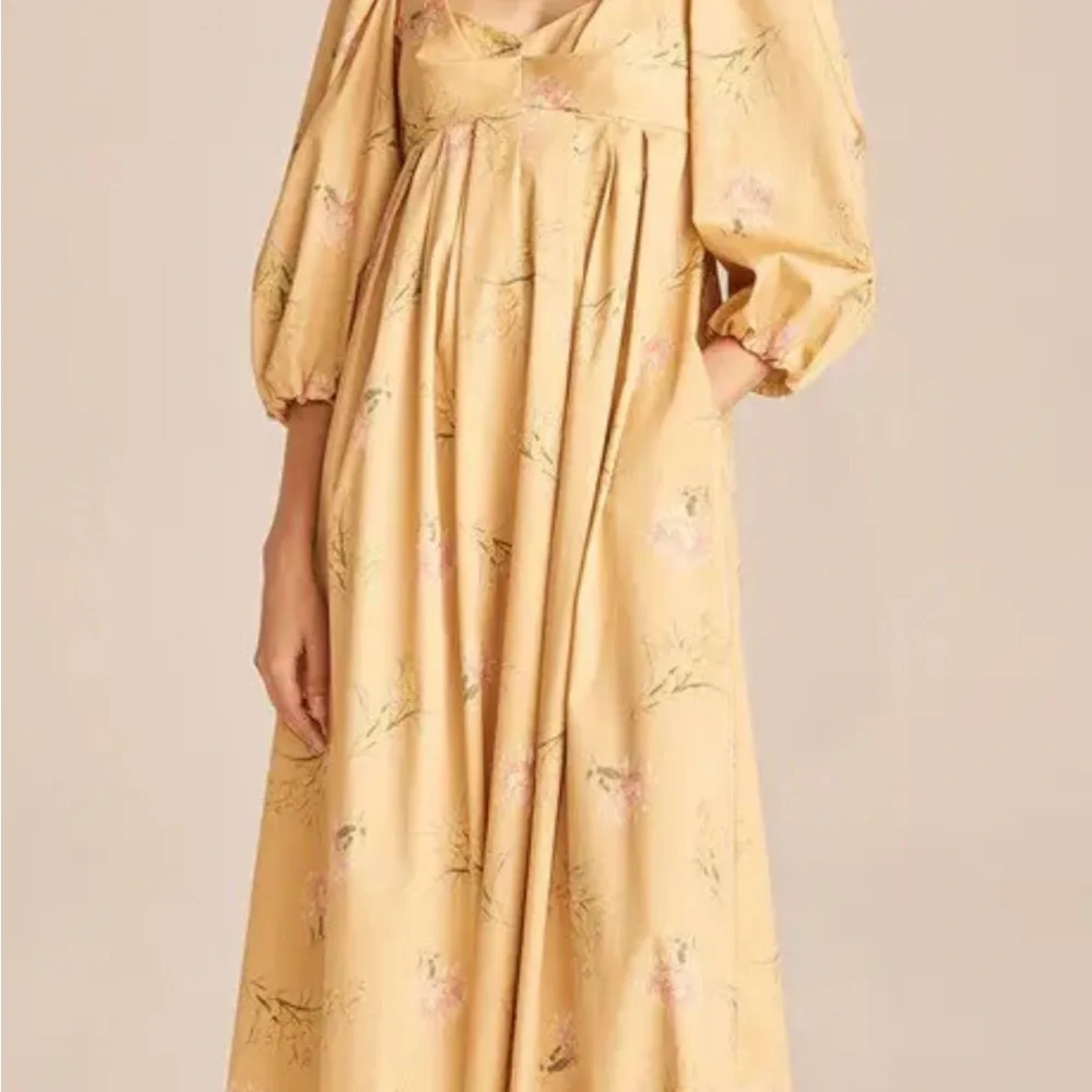 Elegant Yellow Floral Dress - Picture 1 of 2
